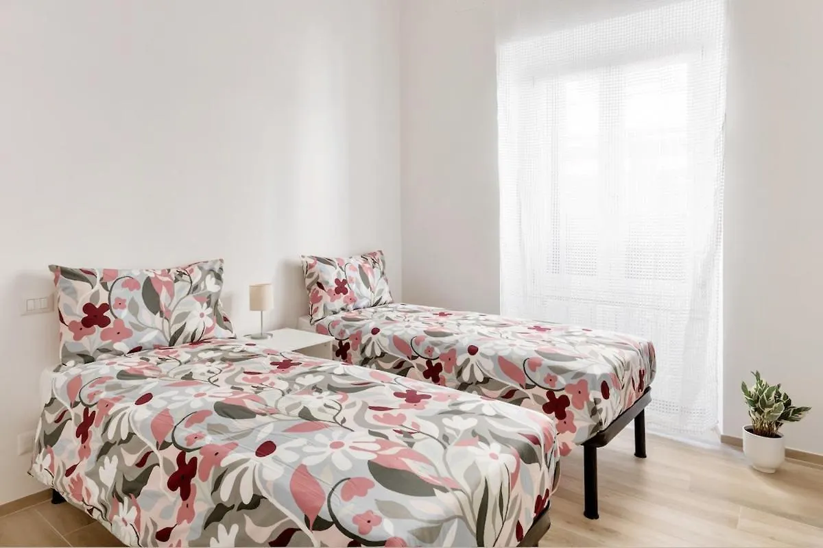 Central Basic Apartment Rome